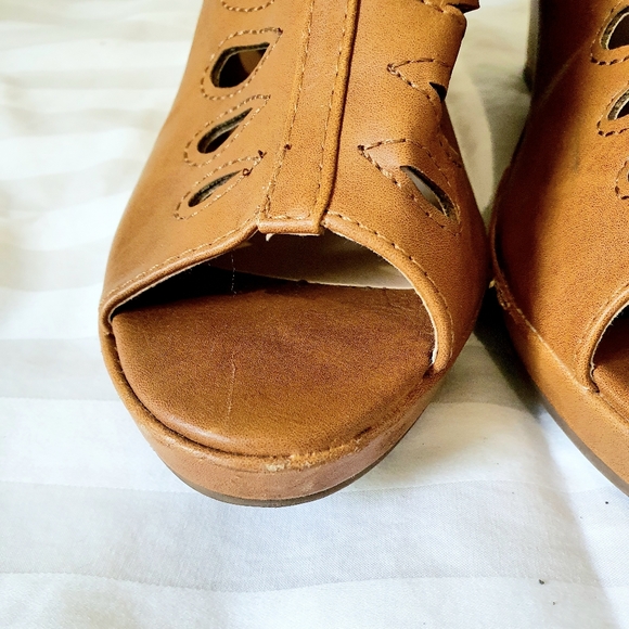 Forever Peep Top Wedge Bootie - Picture 10 of 11